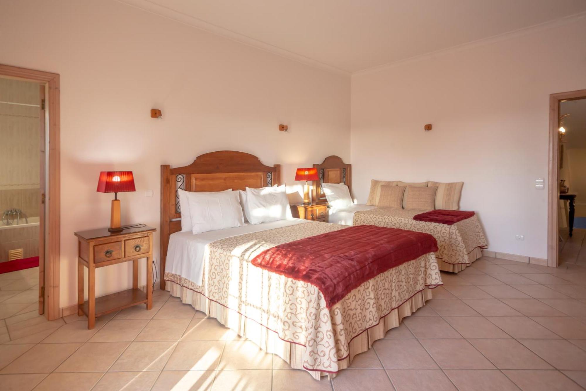 Al Meida Guesthouse Albufeira Exterior foto