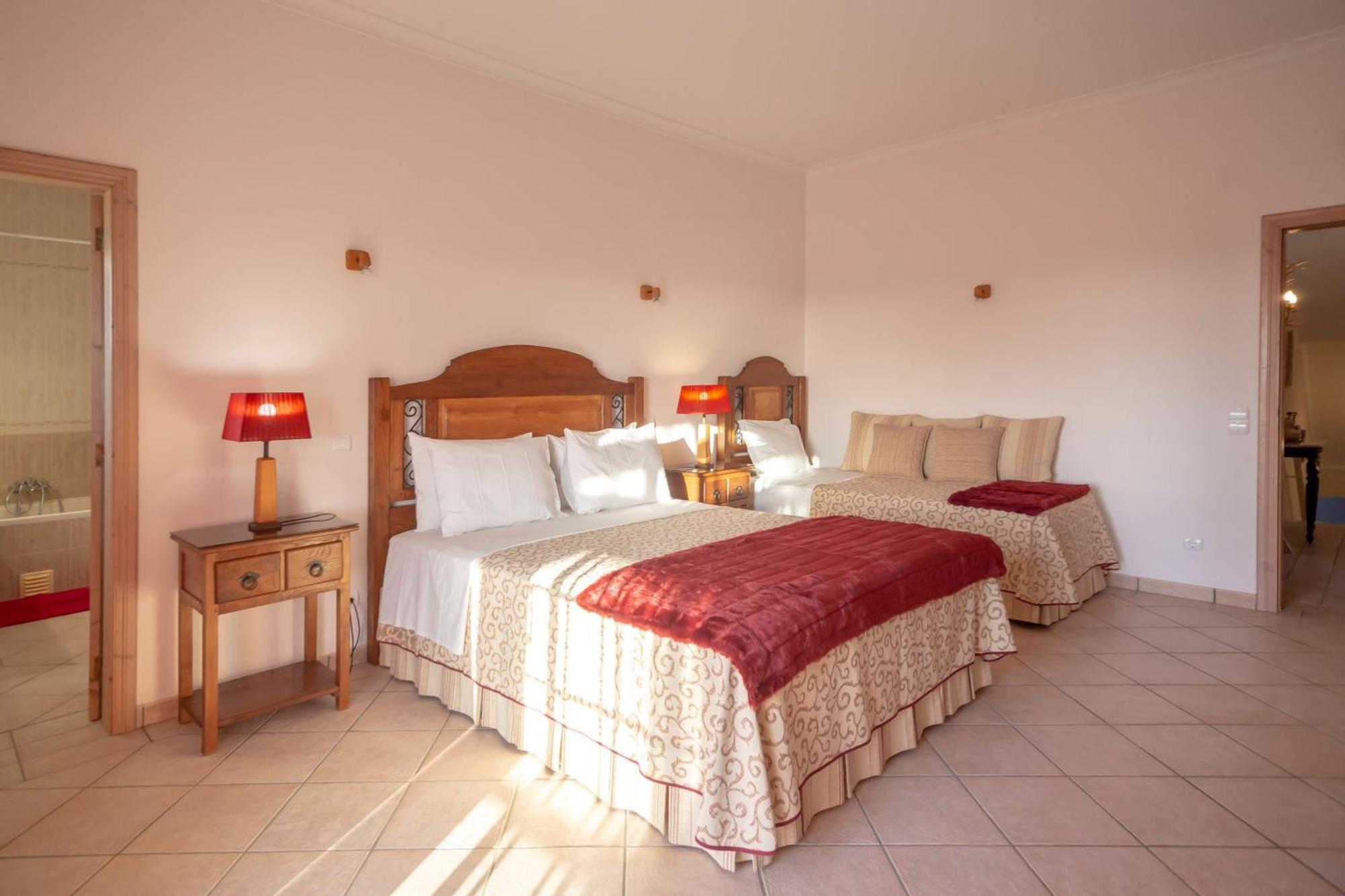 Al Meida Guesthouse Albufeira Exterior foto